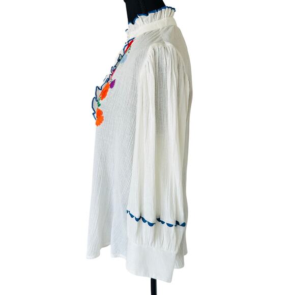 Antik Batik Clotilda Hand-Embroidered Floral Cotton Crepe Blouse White - 42 (L) - Picture 5 of 11